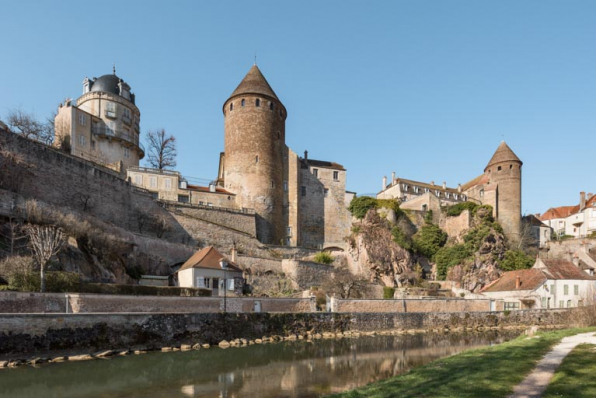 Vue d'ensemble du site, depuis le sud. © Région Bourgogne-Franche-Comté, Inventaire du patrimoine