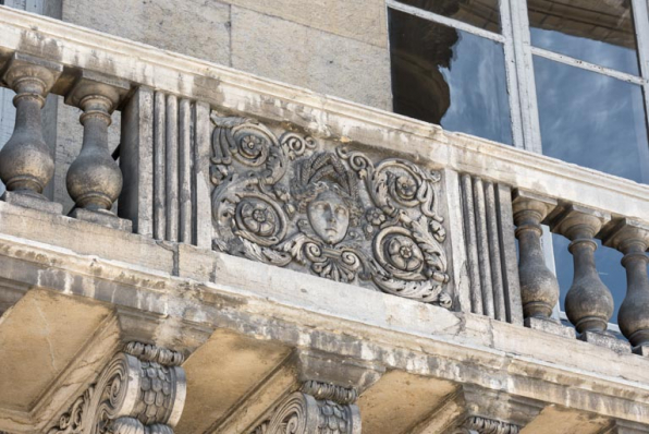 Bas-relief : l'Eté. © Région Bourgogne-Franche-Comté, Inventaire du patrimoine