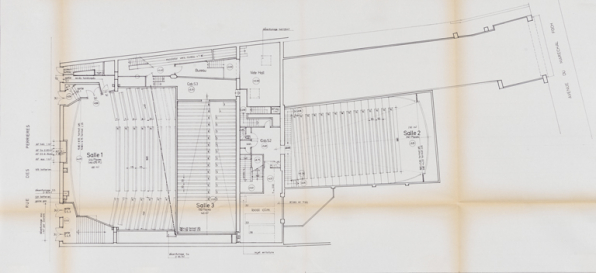 Cinémas Gaumont [...] Aménagement de 6 salles. Demande d’autorisation de travaux. Projet. 4. Plan du niveau rue des Perrières (+ 3.50 ; + 4.40). 18 avril 1990. © Région Bourgogne-Franche-Comté, Inventaire du patrimoine