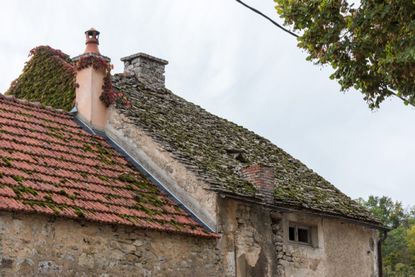 Détail de la toiture depuis le nord-est.  © Région Bourgogne-Franche-Comté, Inventaire du patrimoine