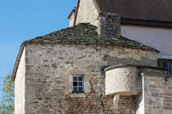 Vue de la toiture depuis l'ouest.  © Région Bourgogne-Franche-Comté, Inventaire du patrimoine