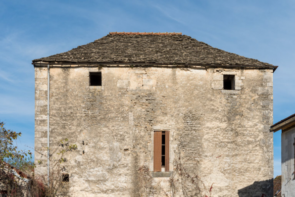 Détail de la toiture côté sud. © Région Bourgogne-Franche-Comté, Inventaire du patrimoine