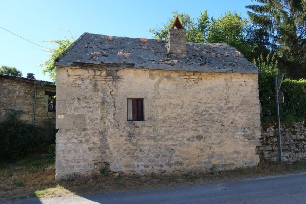 Vue de la façade depuis le nord-est.  © Région Bourgogne-Franche-Comté, Inventaire du patrimoine