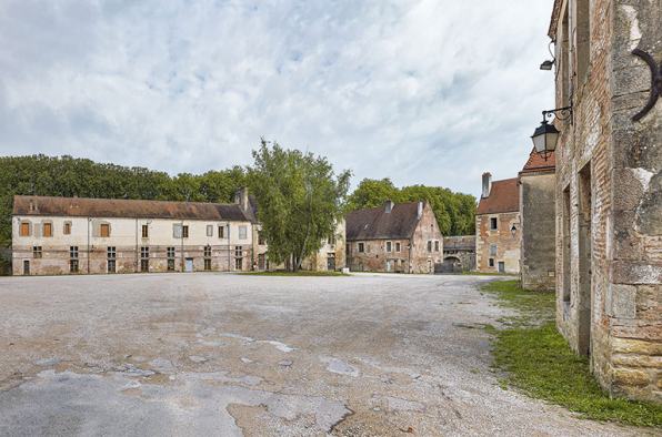 Caserne et logement du gouverneur. © Région Bourgogne-Franche-Comté, Inventaire du patrimoine