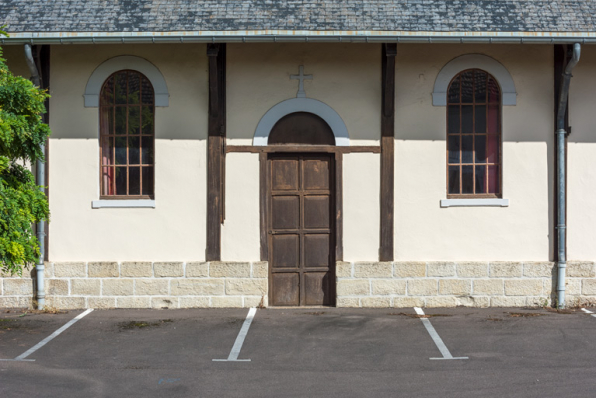 Façade ouest. Vue de trois travées. © Région Bourgogne-Franche-Comté, Inventaire du patrimoine Façade ouest. Vue de trois travées. © Région Bourgogne-Franche-Comté, Inventaire du patrimoine