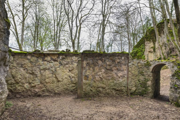 Coulisses, en fond de scène côté jardin. © Région Bourgogne-Franche-Comté, Inventaire du patrimoine Coulisses, en fond de scène côté jardin. © Région Bourgogne-Franche-Comté, Inventaire du patrimoine