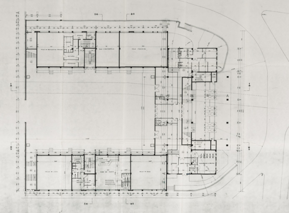Nevers Centre municipal. Maison des sports. 5. Plan d’exécution. Niveaux -350 -600. Octobre 1964. © Région Bourgogne-Franche-Comté, Inventaire du patrimoine Nevers Centre municipal. Maison des sports. 5. Plan d’exécution. Niveaux -350 -600. Octobre 1964. © Région Bourgogne-Franche-Comté, Inventaire du patrimoine