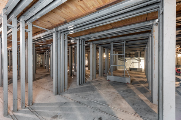 Maison de la culture, grande salle : le dessous de scène. © Région Bourgogne-Franche-Comté, Inventaire du patrimoine Maison de la culture, grande salle : le dessous de scène. © Région Bourgogne-Franche-Comté, Inventaire du patrimoine
