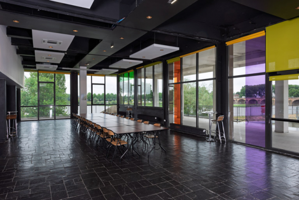 Maison de la culture : salon Thuriot. © Région Bourgogne-Franche-Comté, Inventaire du patrimoine Maison de la culture : salon Thuriot. © Région Bourgogne-Franche-Comté, Inventaire du patrimoine