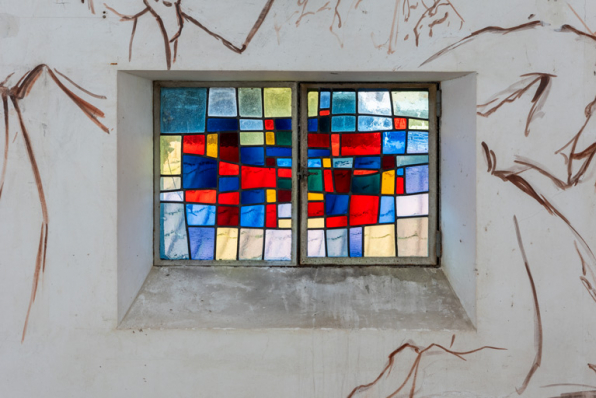 Vue d'une verrière (baie 5). © Région Bourgogne-Franche-Comté, Inventaire du patrimoine Vue d'une verrière (baie 5). © Région Bourgogne-Franche-Comté, Inventaire du patrimoine