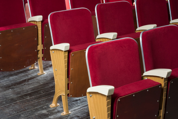 Rangées de fauteuils. © Région Bourgogne-Franche-Comté, Inventaire du patrimoine