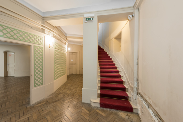 Sous-sol : desserte du foyer du public (à gauche). © Région Bourgogne-Franche-Comté, Inventaire du patrimoine