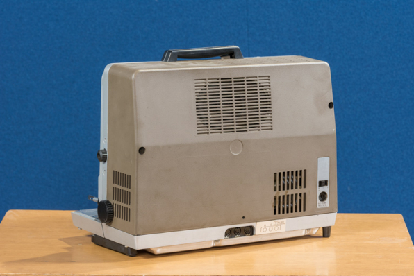 Face arrière, de trois quarts. © Région Bourgogne-Franche-Comté, Inventaire du patrimoine