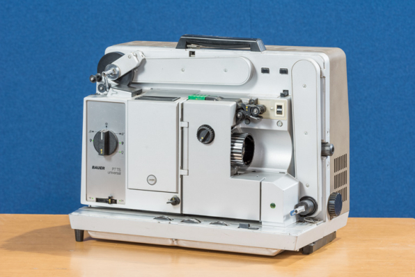 Face avant, de trois quarts droite. © Région Bourgogne-Franche-Comté, Inventaire du patrimoine