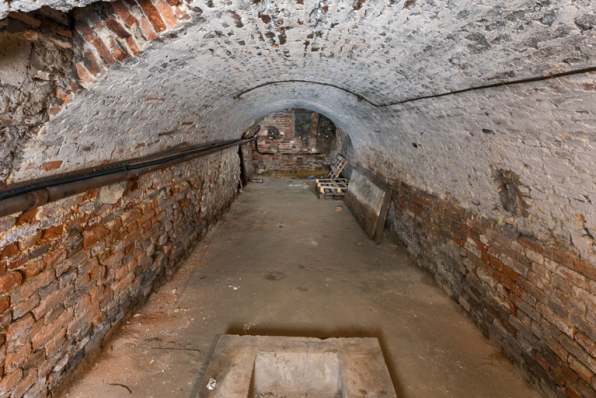 Cave voûtée au sous-sol. © Région Bourgogne-Franche-Comté, Inventaire du patrimoine
