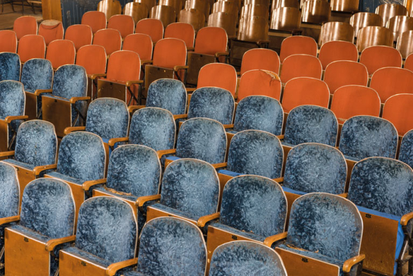 Fauteuils à l'orchestre. © Région Bourgogne-Franche-Comté, Inventaire du patrimoine