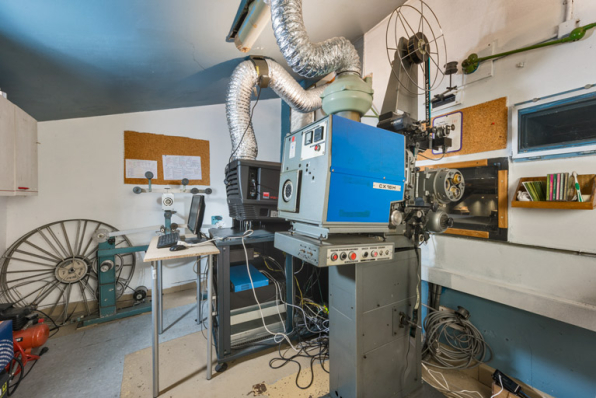 La cabine de projection. © Région Bourgogne-Franche-Comté, Inventaire du patrimoine