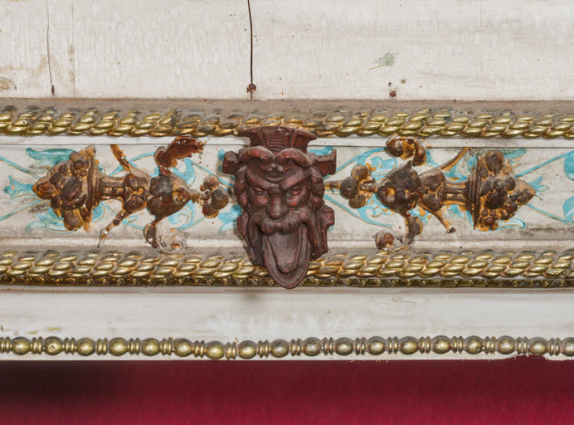 Masque masculin (loge d'avant-scène, parterre côté cour). © Région Bourgogne-Franche-Comté, Inventaire du patrimoine