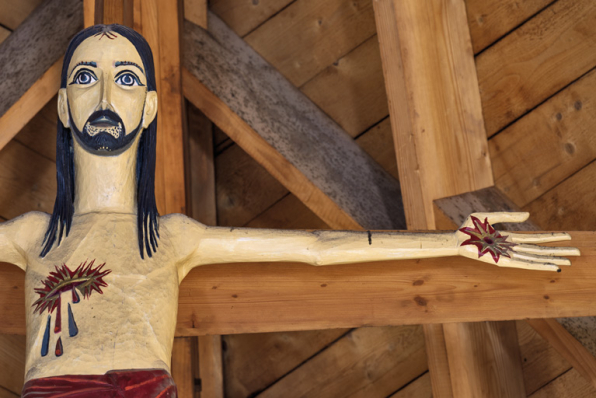 Christ sur la croix. Détail du bras gauche.  © Région Bourgogne-Franche-Comté, Inventaire du patrimoine