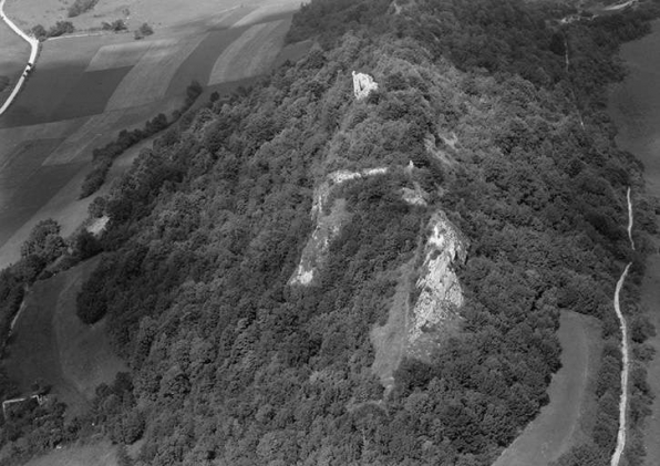 Vue aérienne en 1956. © Région Bourgogne-Franche-Comté, Inventaire du patrimoine