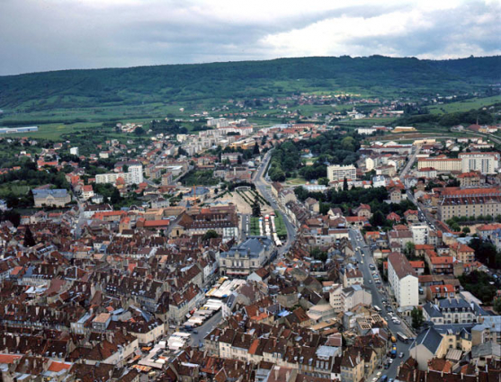 Vue aérienne en 1967. © Région Bourgogne-Franche-Comté, Inventaire du patrimoine