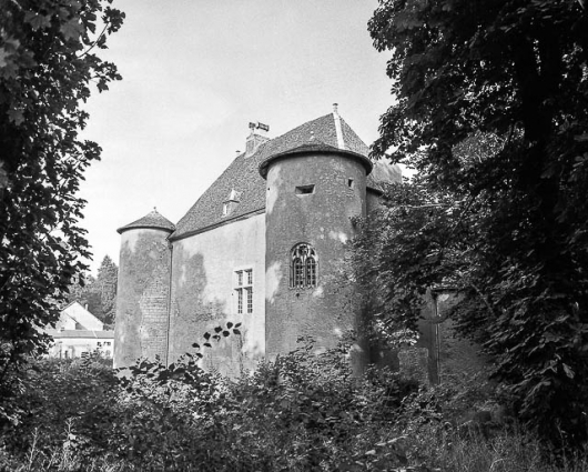 Façade postérieure de la maison-forte. © Région Bourgogne-Franche-Comté, Inventaire du patrimoine