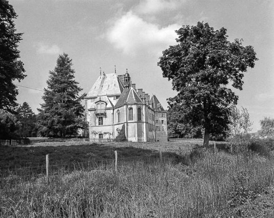 Vue latérale. © Région Bourgogne-Franche-Comté, Inventaire du patrimoine