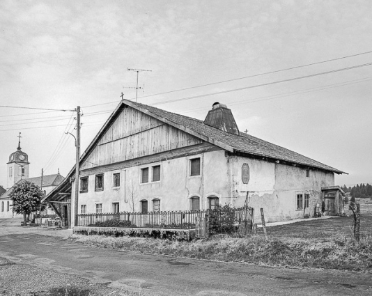 Ferme située au lieu-dit La Motte, cadastrée A2 173 : façade antérieure. © Région Bourgogne-Franche-Comté, Inventaire du patrimoine