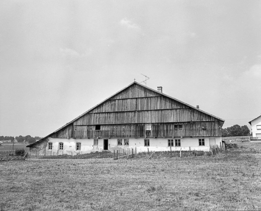 Ferme située au lieu-dit Le Bas de la Motte, cadastrée A2 123, 126, 127 : façade antérieure. © Région Bourgogne-Franche-Comté, Inventaire du patrimoine