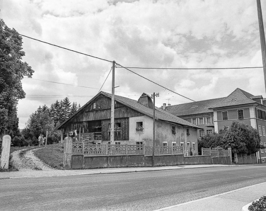 Vue d'ensemble depuis la rue. © Région Bourgogne-Franche-Comté, Inventaire du patrimoine