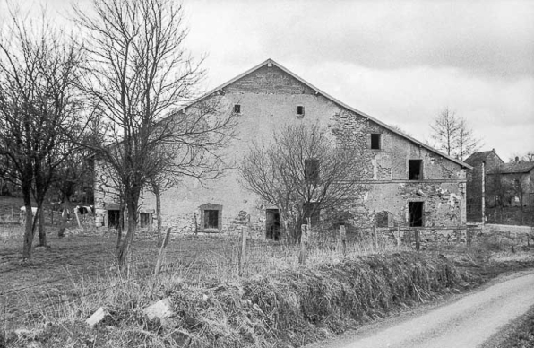 Face latérale (pignon). © Région Bourgogne-Franche-Comté, Inventaire du patrimoine