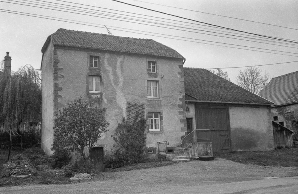 Face antérieure. © Région Bourgogne-Franche-Comté, Inventaire du patrimoine