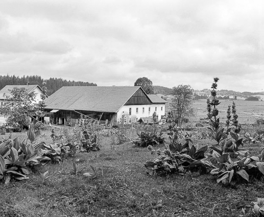 Façades antérieure et latérale gauche. © Région Bourgogne-Franche-Comté, Inventaire du patrimoine