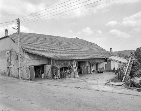 Mur goutterot d'une ferme. © Région Bourgogne-Franche-Comté, Inventaire du patrimoine