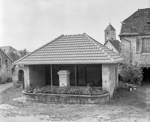 Vue de face. © Région Bourgogne-Franche-Comté, Inventaire du patrimoine