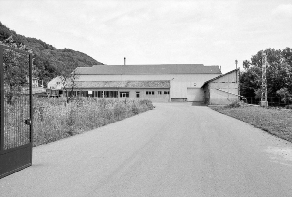 Vue des ateliers (actuels entrepôts). © Région Bourgogne-Franche-Comté, Inventaire du patrimoine