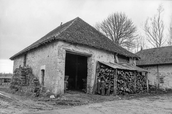 Le hangar. © Région Bourgogne-Franche-Comté, Inventaire du patrimoine