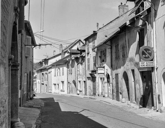 Maisons de la rue Haute : façades sur rue. © Région Bourgogne-Franche-Comté, Inventaire du patrimoine
