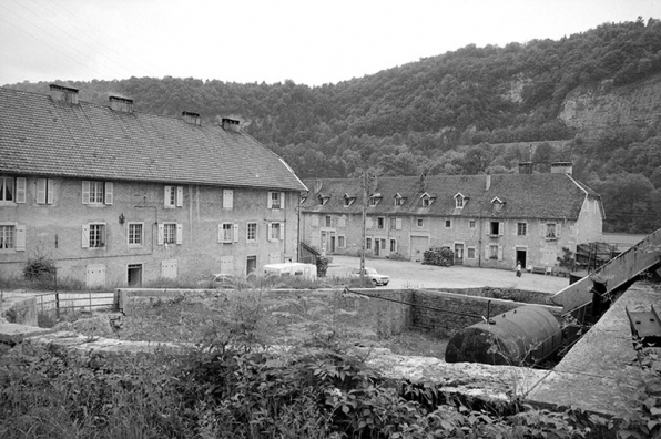 Vue d'ensemble des logements d'ouvriers. © Région Bourgogne-Franche-Comté, Inventaire du patrimoine