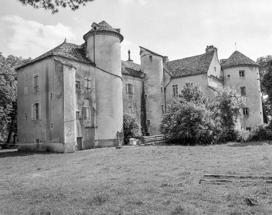 Vue générale depuis le nord. © Région Bourgogne-Franche-Comté, Inventaire du patrimoine