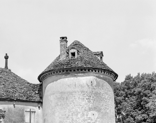 Tour de l'angle sud-est : partie supérieure. © Région Bourgogne-Franche-Comté, Inventaire du patrimoine
