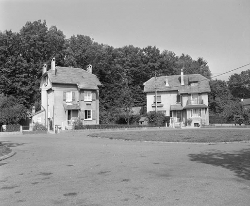 Vue d'ensemble de deux logements ouvriers cadastré AP 134 et cadastré AP 135. © Région Bourgogne-Franche-Comté, Inventaire du patrimoine