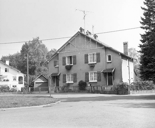 Vue d'ensemble du logement ouvrier cadastré AP 138. © Région Bourgogne-Franche-Comté, Inventaire du patrimoine