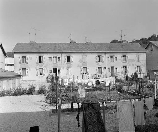 AI 90 et 89 ; façades antérieures. © Région Bourgogne-Franche-Comté, Inventaire du patrimoine