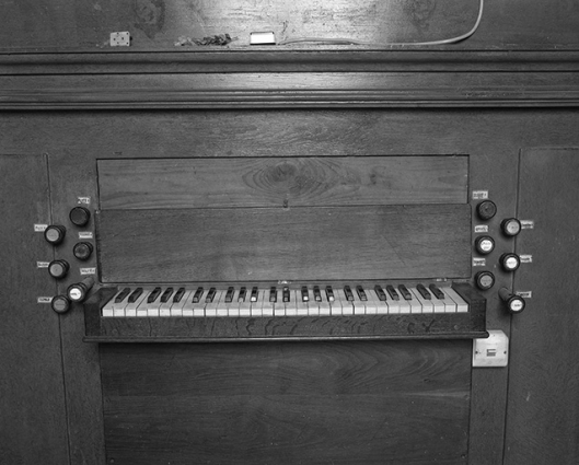 Console vue de face. © Région Bourgogne-Franche-Comté, Inventaire du patrimoine