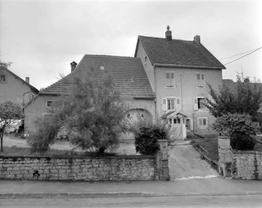 Vue de face. © Région Bourgogne-Franche-Comté, Inventaire du Patrimoine