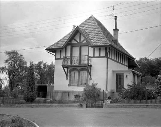 Vue de trois quarts droit. © Région Bourgogne-Franche-Comté, Inventaire du Patrimoine