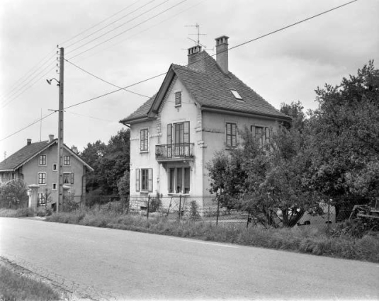 Vue de trois quarts droit. © Région Bourgogne-Franche-Comté, Inventaire du Patrimoine