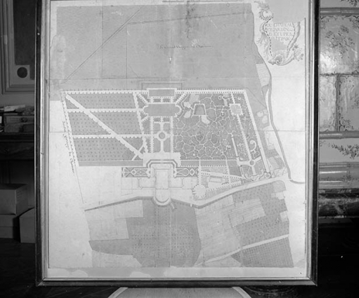 [Plan] du château et jardin d'Etupes [..], 18e siècle (?). © Région Bourgogne-Franche-Comté, Inventaire du patrimoine