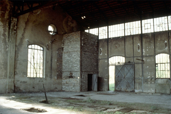 Forge Neuve. Centrale électrique : intérieur de la salle des machines (J). © Région Bourgogne-Franche-Comté, Inventaire du patrimoine